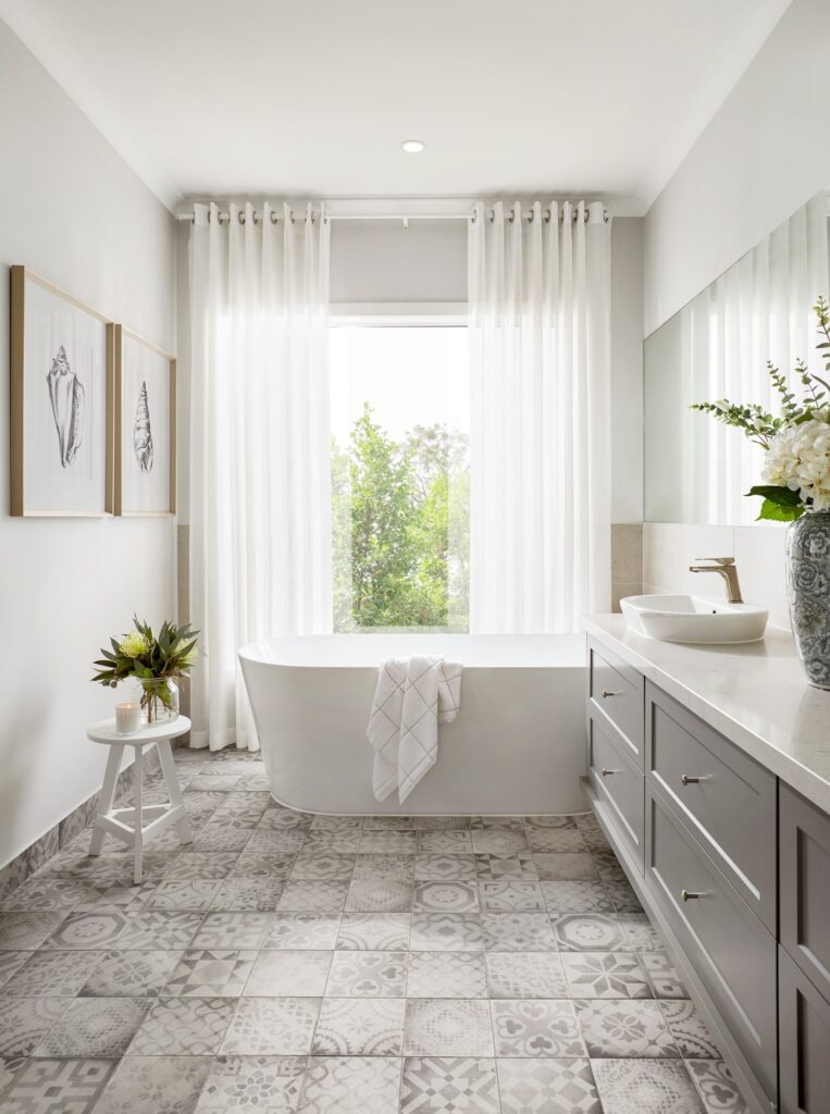 Stylish Modern Bathroom